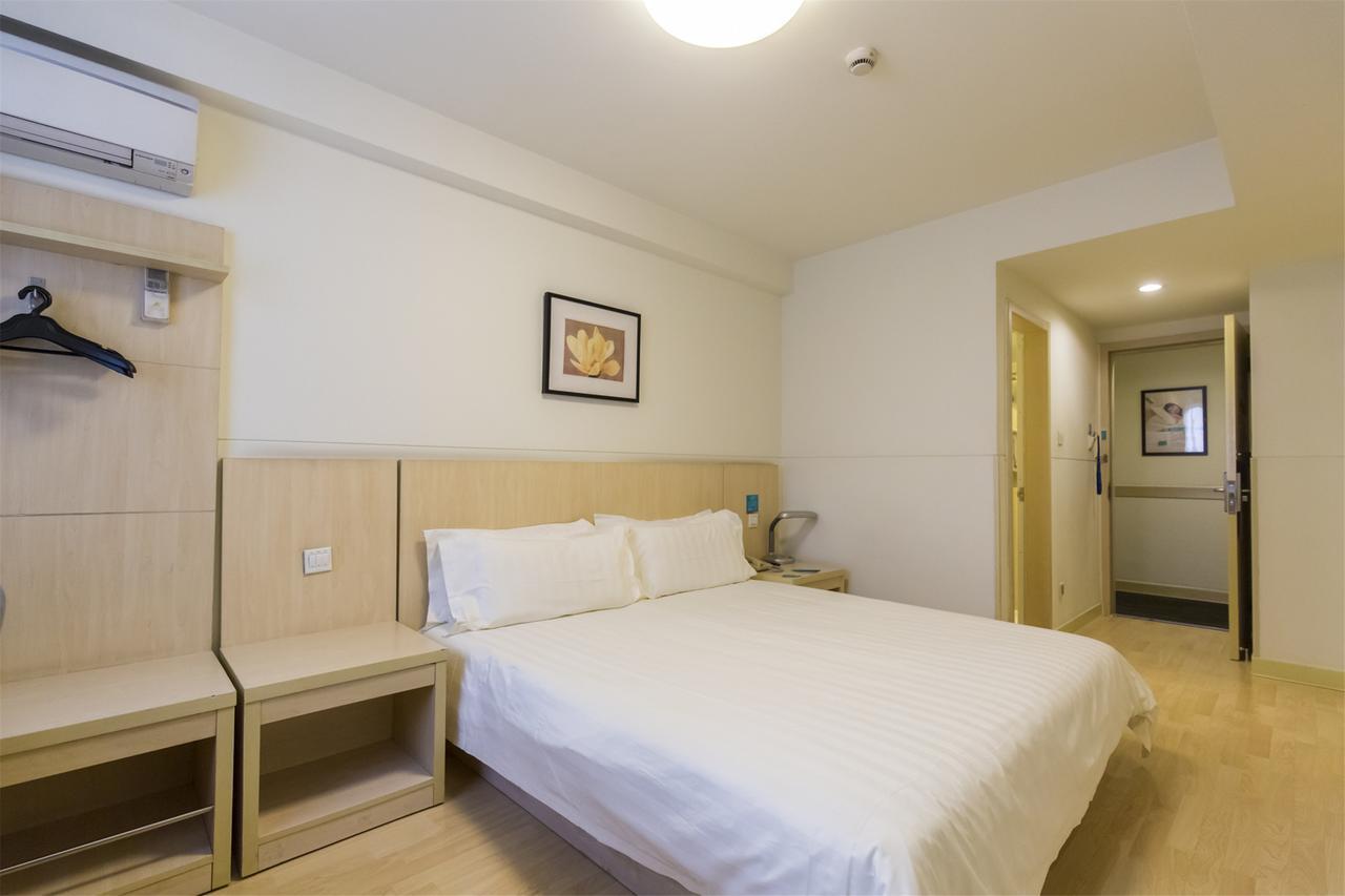 Jinjiang Inn Select Huizhou West Lake Pedestrian Street Exterior photo
